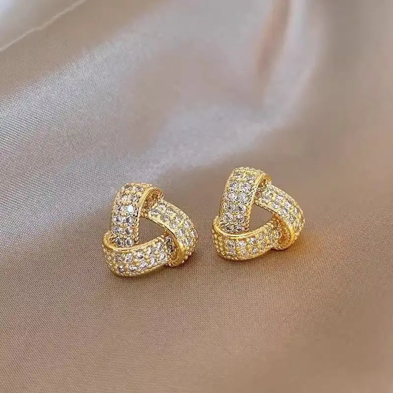 1 Pair Women's Fashion Stud Earrings