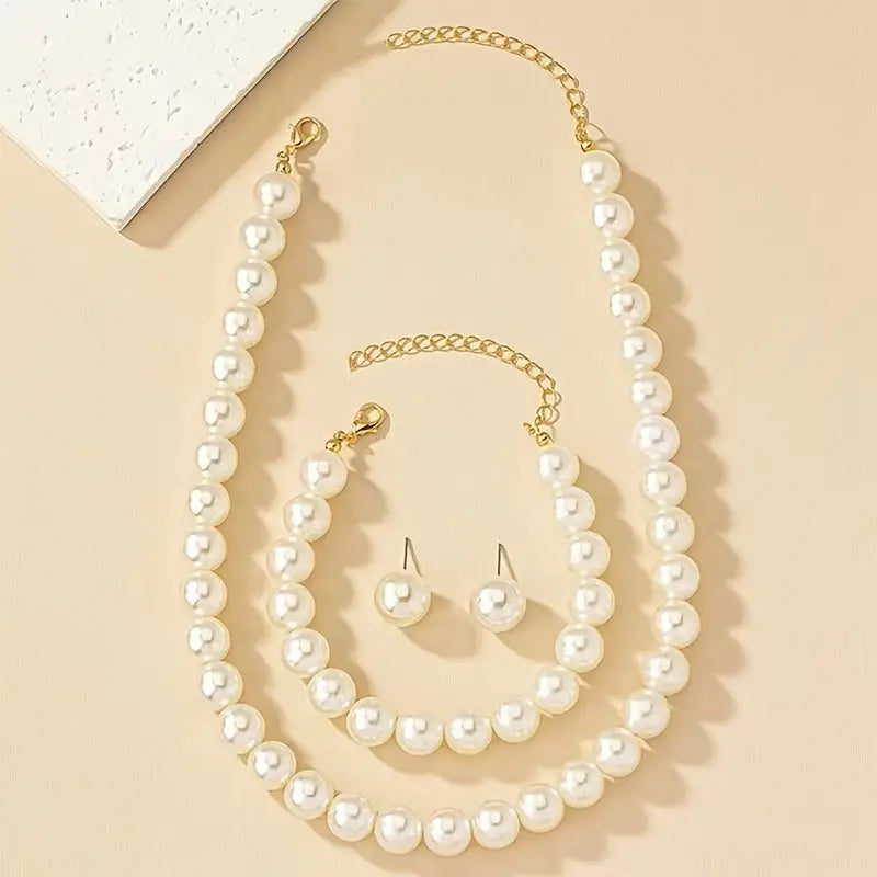 Classic Pearl Necklace, Bracelet & Earring Set – Timeless Elegance