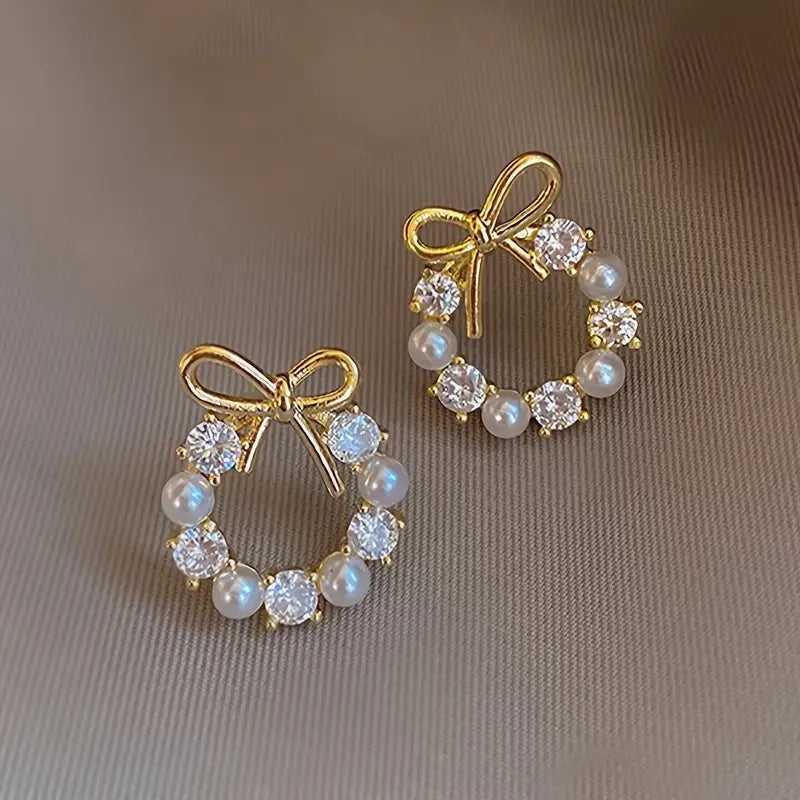 1 Pair Elegant Vintage-Inspired Bowknot Stud Earrings