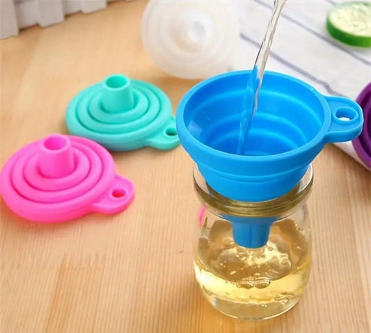 Collapsible Silicone Funnel – Space-Saving & Easy to Use